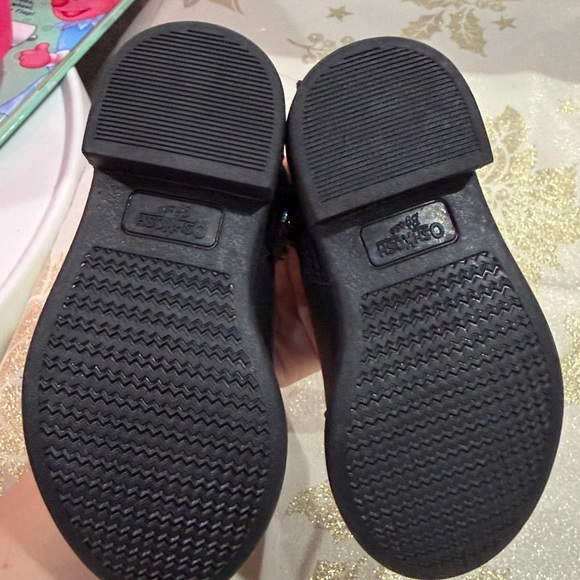 Carters Ankle Boots - size 5 - Picture 4 of 6